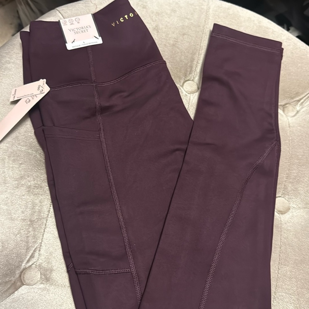 Victoria’s Secret softest legging, ever, Incredible legging in plum, new